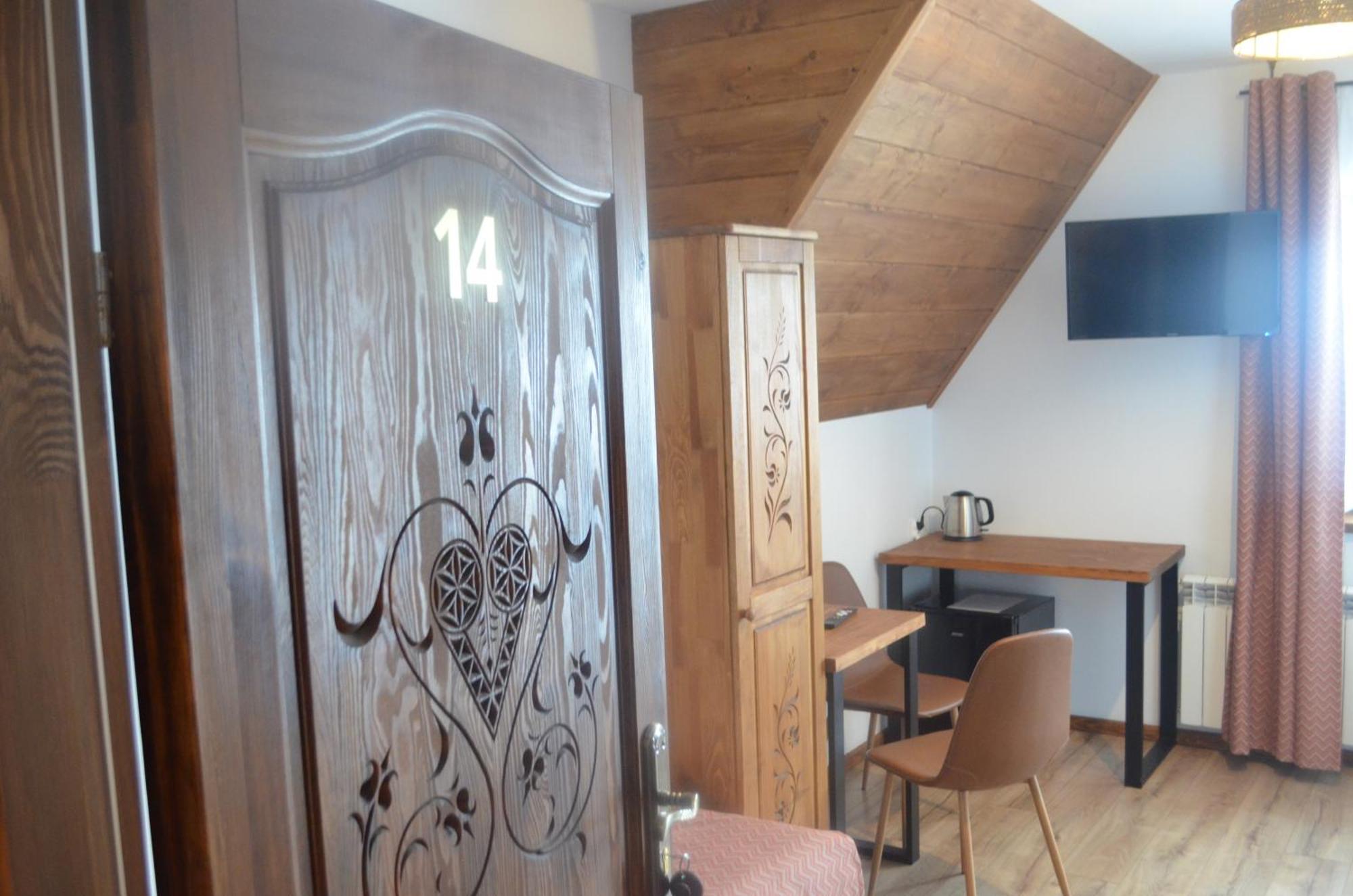 Hotel Goralsko Manufaktura Bukowina Tatrzańska Esterno foto